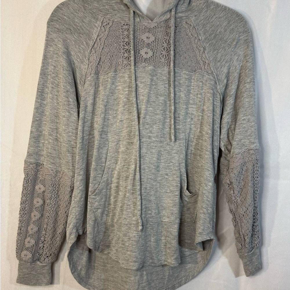Rewind Heather Gray Lace Accent Hoodie